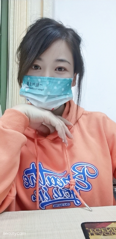 姚瑶的第一张照片--大连相亲服务中心