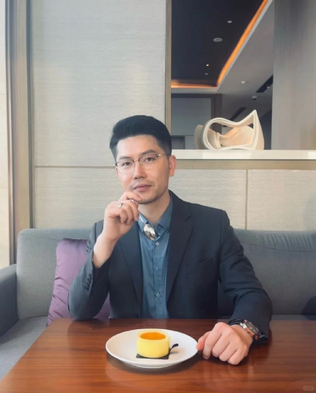 Aurora的第一张照片--大连相亲服务中心