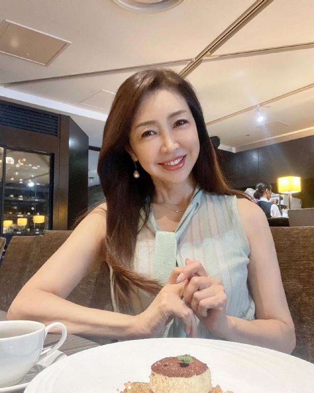 陳蓉秀的第一张照片--大连相亲服务中心