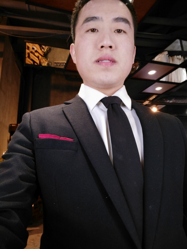 很差劲的第一张照片--大连相亲服务中心