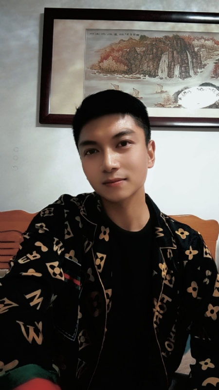 正直的火焰的第三张照片--大连相亲服务中心