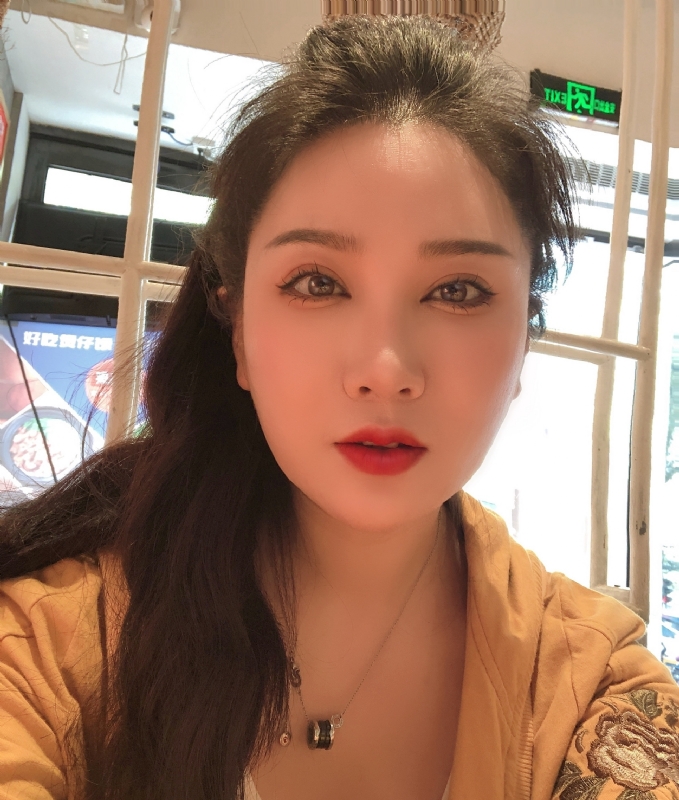 琳达的第二张照片--大连相亲服务中心