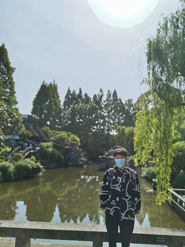 相遇即是上上签的第一张照片--大连相亲服务中心