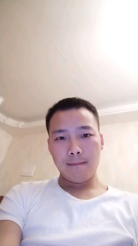 李先生的第一张照片--大连相亲服务中心