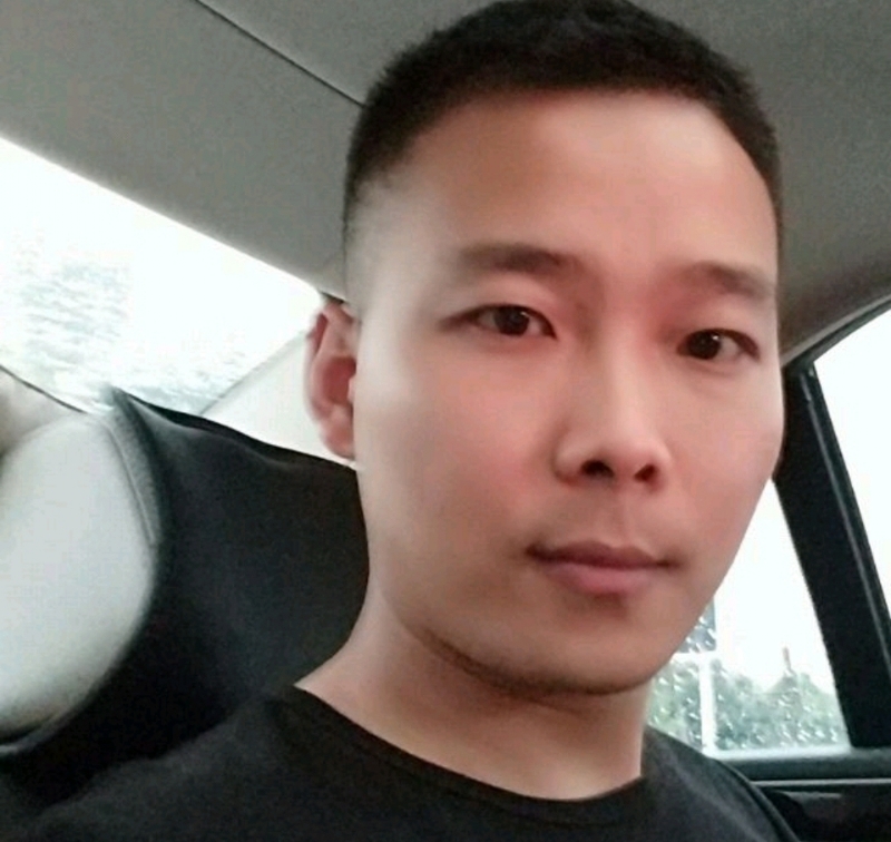 李先生的第二张照片--大连相亲服务中心