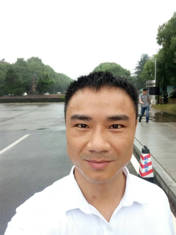 水木年华的第一张照片--大连相亲服务中心