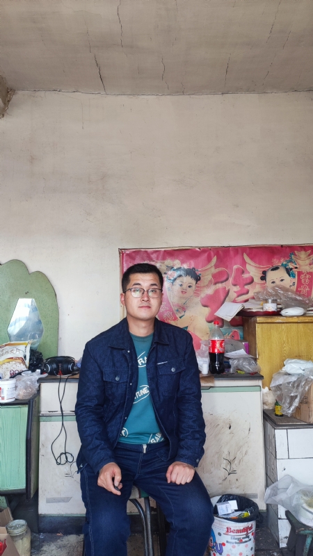 单身小王的第一张照片--大连相亲服务中心