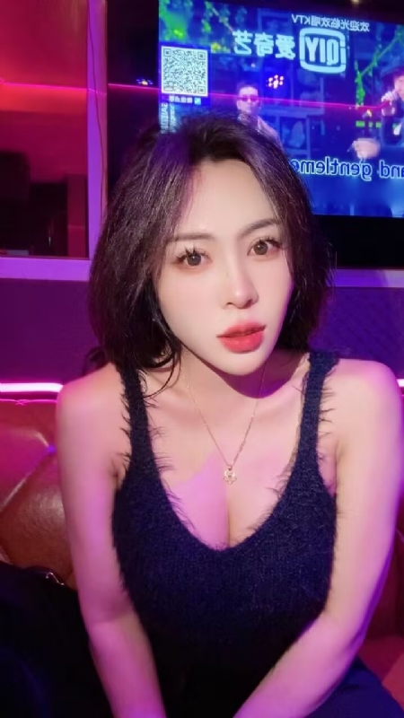 素素可月的第一张照片--大连相亲服务中心