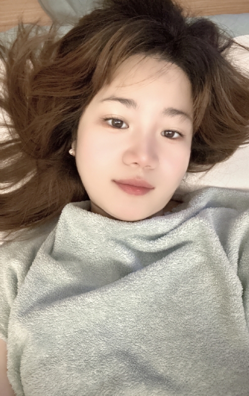 玲玲的第一张照片--大连相亲服务中心