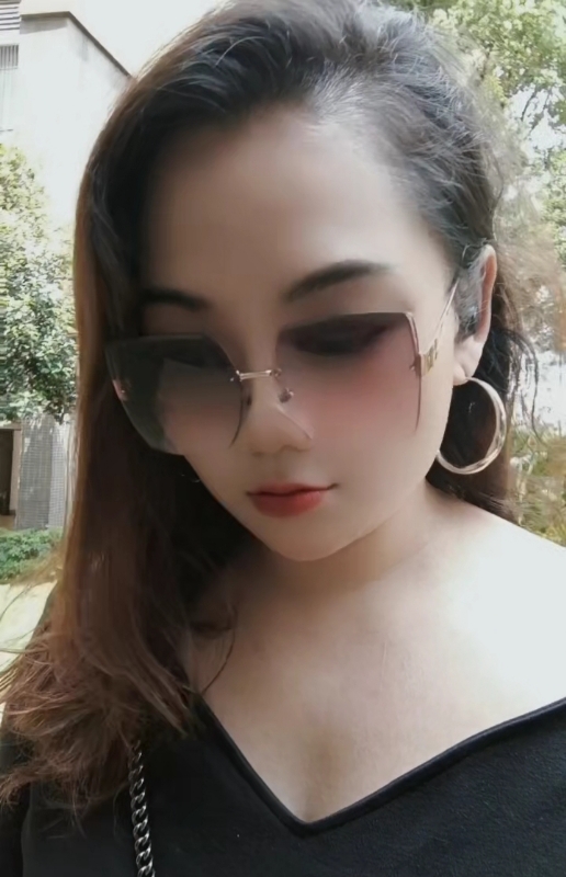 往事如烟的第一张照片--大连相亲服务中心