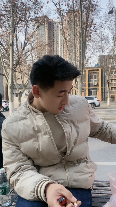 liyifan的第一张照片--大连相亲服务中心