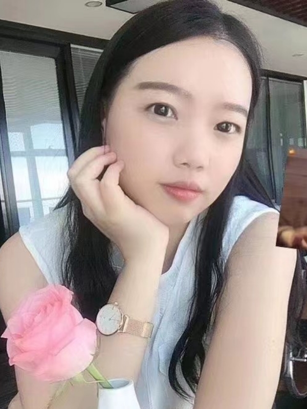 祺媛的第一张照片--大连相亲服务中心