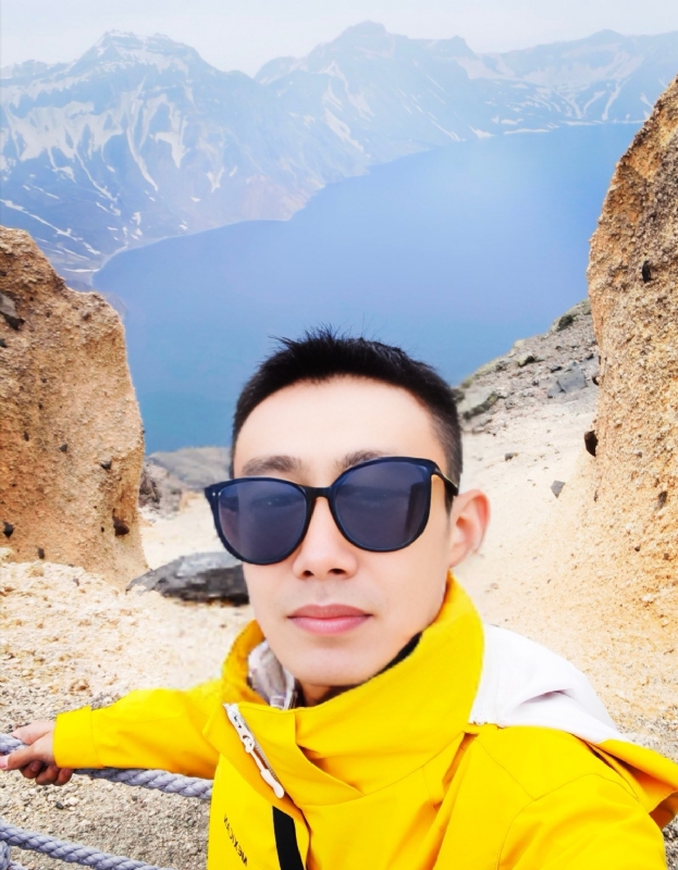 千寻与牵的第一张照片--大连相亲服务中心