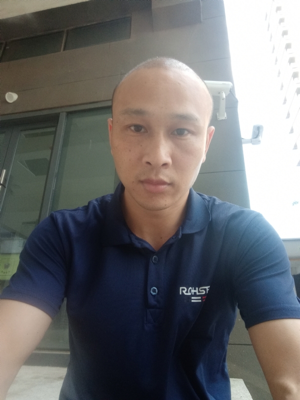 南昌相亲的第一张照片--大连相亲服务中心