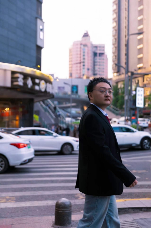 goodness-金的第三张照片--大连相亲服务中心