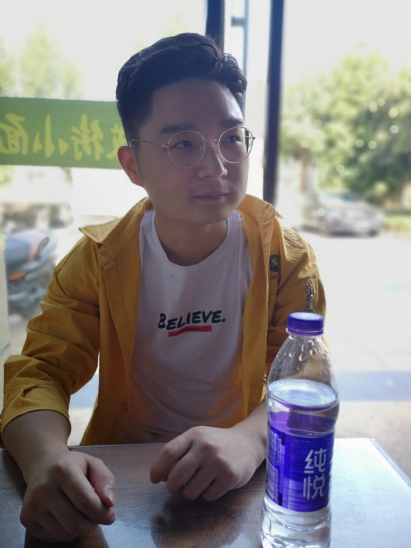 听风等雨的第一张照片--大连相亲服务中心