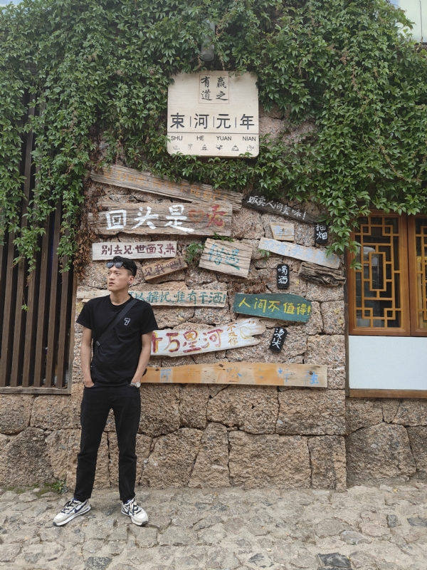 洛丿的第一张照片--大连相亲服务中心