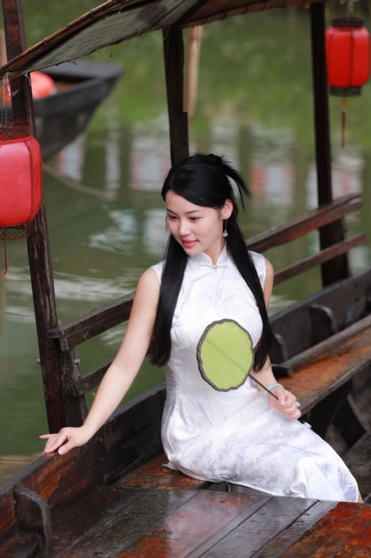 小慧的第二张照片--大连相亲服务中心