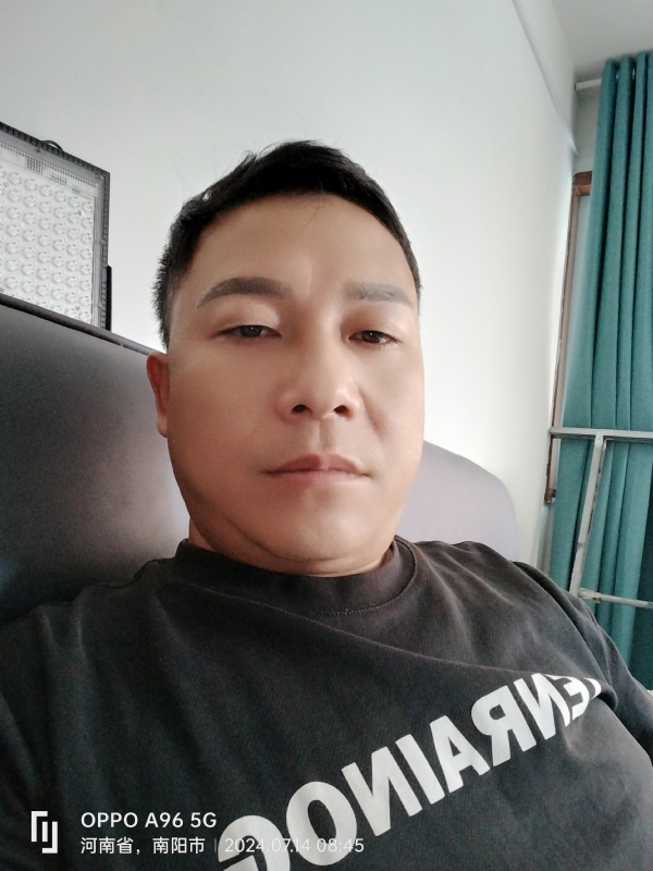 楚辞的第一张照片--大连相亲服务中心