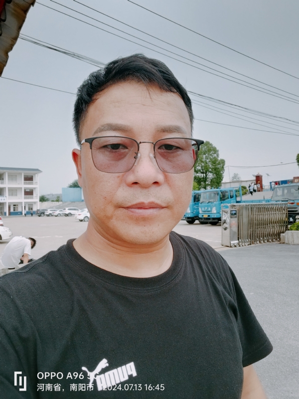 楚辞的第二张照片--大连相亲服务中心