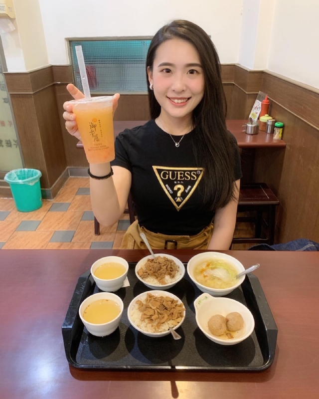 涵涵的第一张照片--大连相亲服务中心