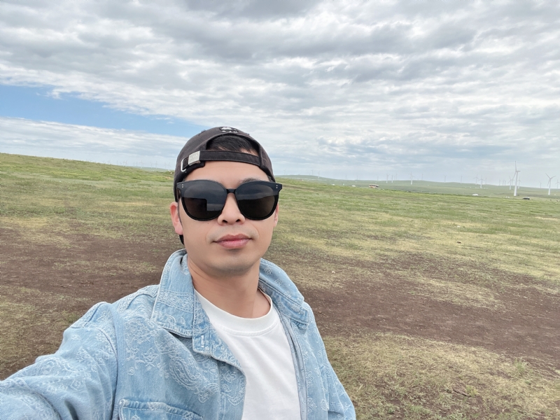 角落的第二张照片--大连相亲服务中心