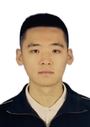 何鹏宇的第一张照片--大连相亲服务中心