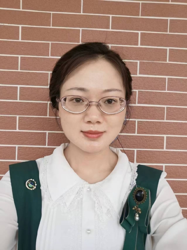 Lily的第二张照片--大连相亲服务中心