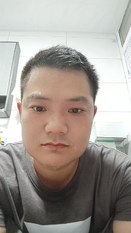 皓月当空的第一张照片--大连相亲服务中心