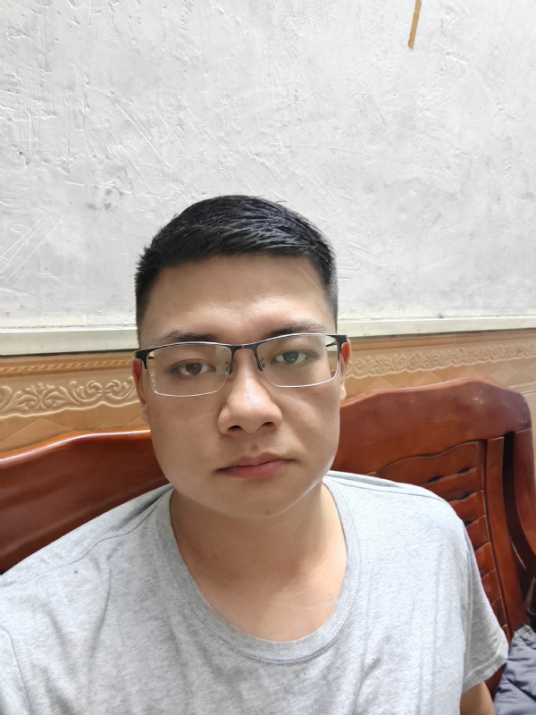 陈秋新的第一张照片--大连相亲服务中心