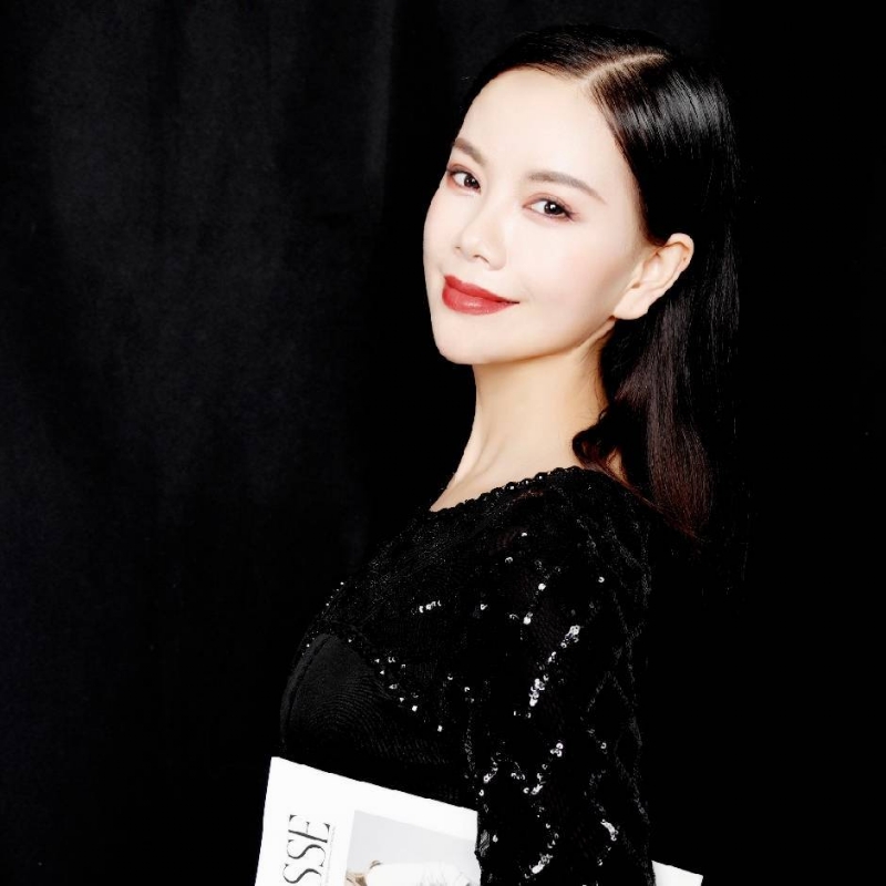 甜以待人的第三张照片--大连相亲服务中心