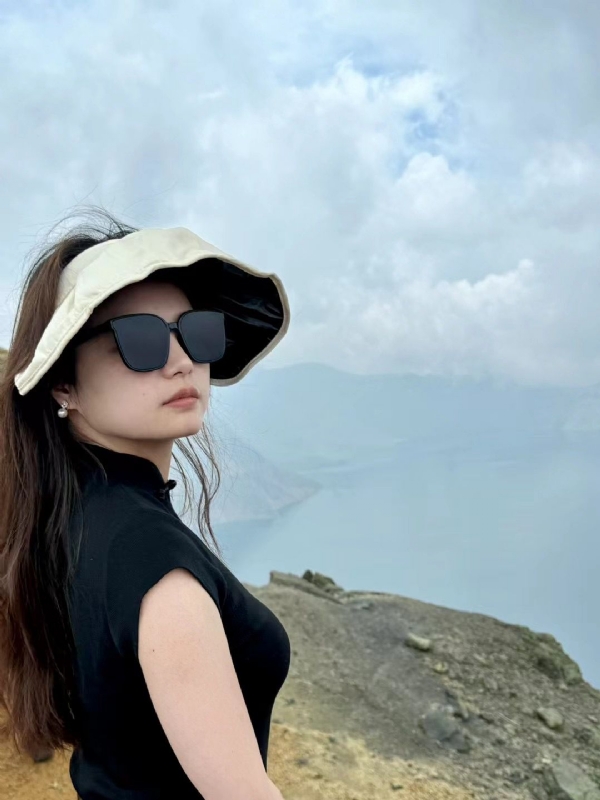 随梦的第一张照片--大连相亲服务中心