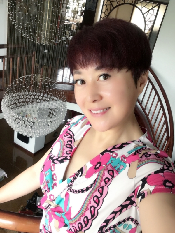 Amy的第一张照片--大连相亲服务中心