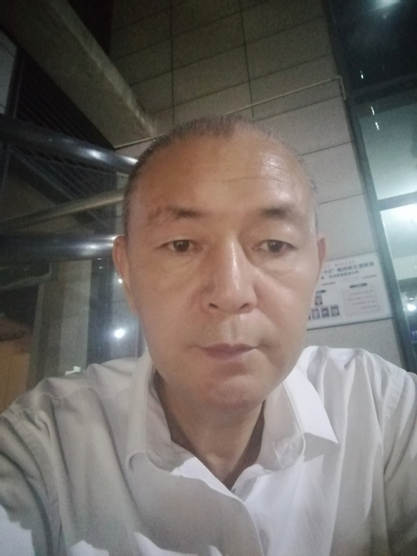 老李的第一张照片--大连相亲服务中心