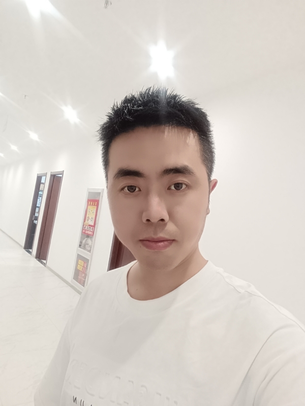 愿得一人心白首不相离的第一张照片--大连相亲服务中心