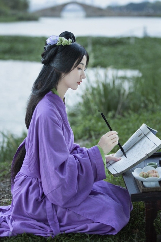 黄环儿的第一张照片--大连相亲服务中心