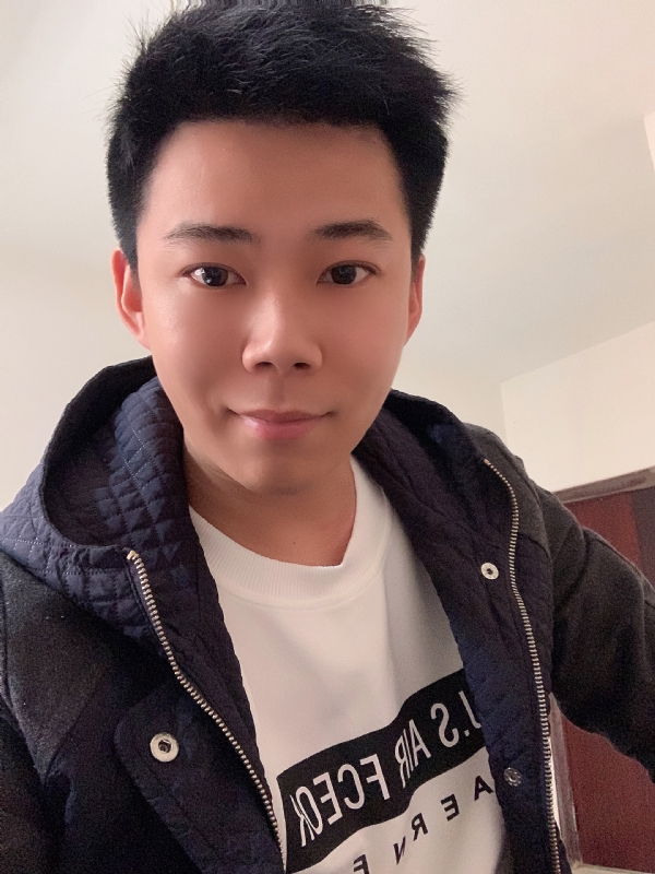 轻言淡语的第三张照片--大连相亲服务中心