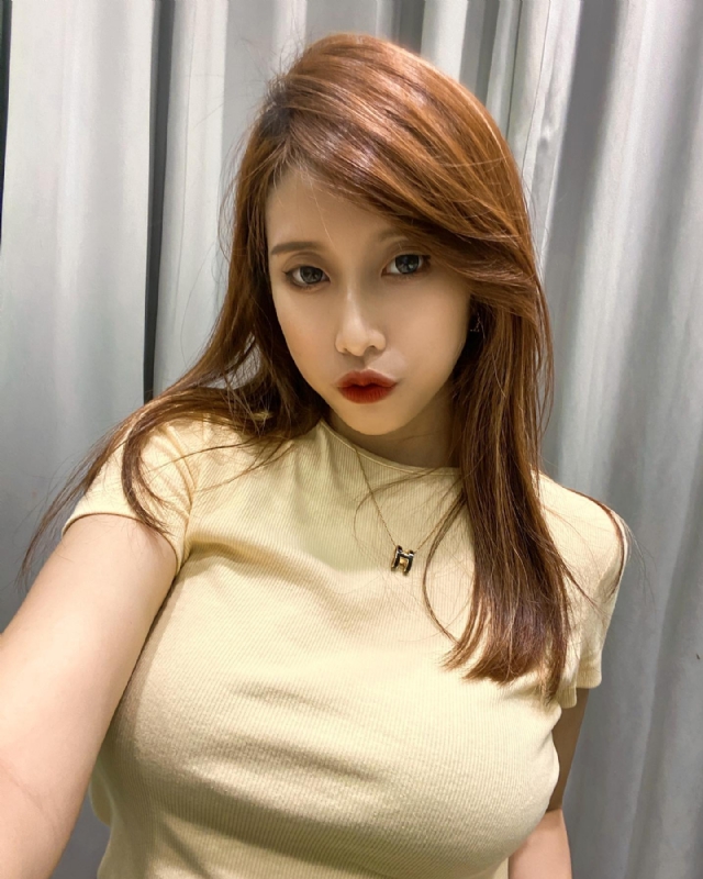 Emily的第一张照片--大连相亲服务中心