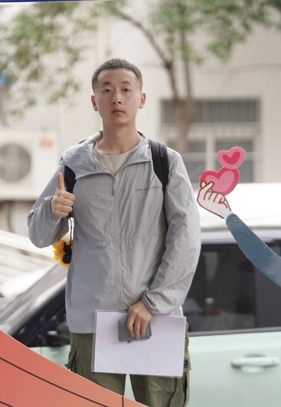 当下的第一张照片--大连相亲服务中心