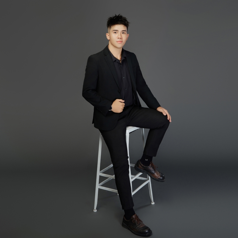 阿龙设计师的第五张照片--大连相亲服务中心