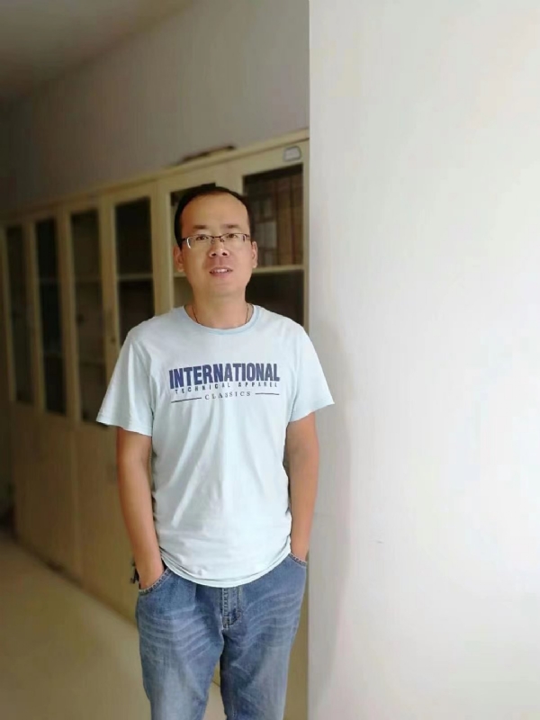 黄土麦田的第一张照片--大连相亲服务中心