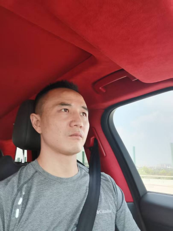 想的美的第二张照片--大连相亲服务中心