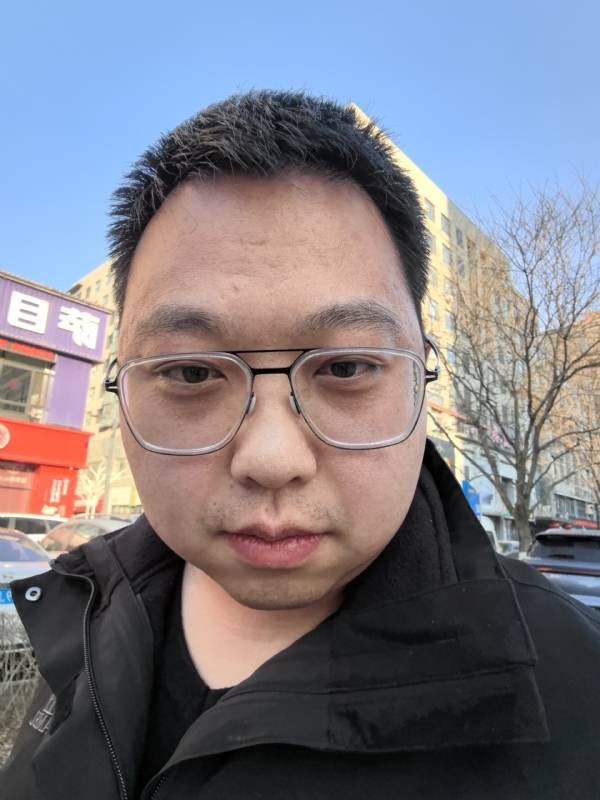 宋哲的第一张照片--大连相亲服务中心