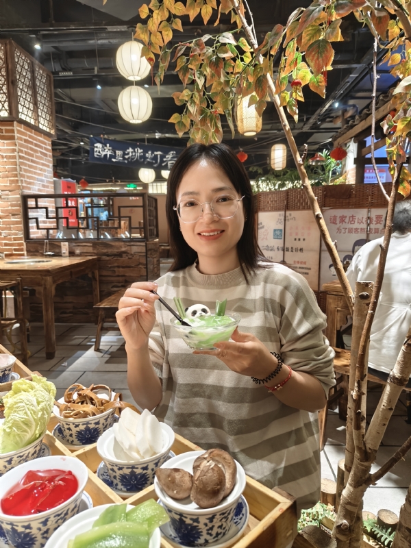 初秋的第二张照片--大连相亲服务中心