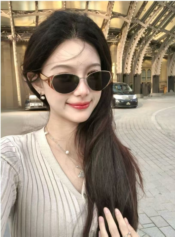 以安的第三张照片--大连相亲服务中心