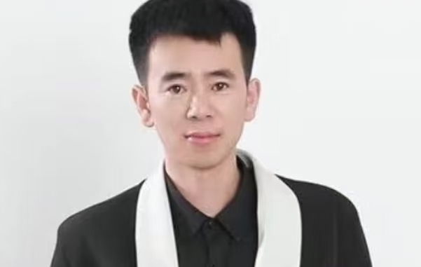 今晚不熬夜的第一张照片--大连相亲服务中心