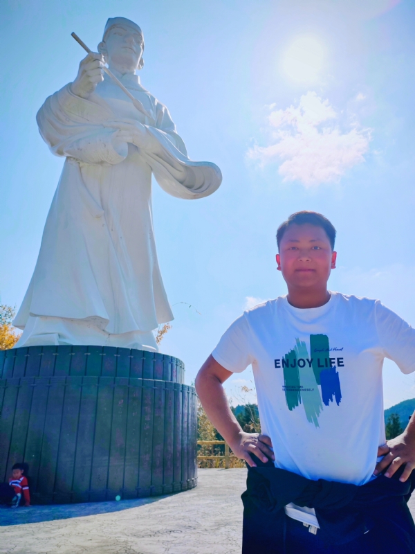 伏王虎的第一张照片--大连相亲服务中心