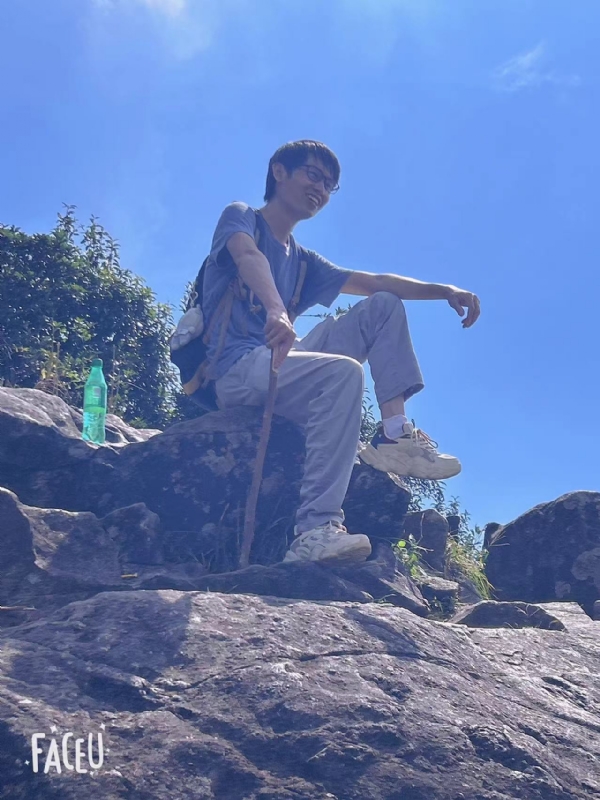 落叶之秋的第二张照片--大连相亲服务中心