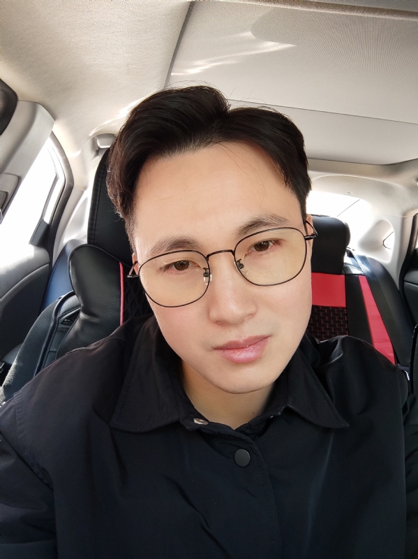 沉默先绅的第一张照片--大连相亲服务中心