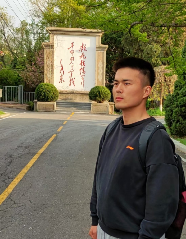 潮生的第二张照片--大连相亲服务中心